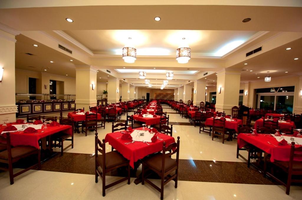 Aida Beach Hotel - El-Alamein Eksteriør billede